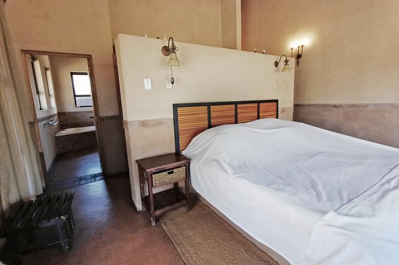5 Bedroom Property for Sale in Vaalkop Dam North West